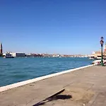 Apartament Venetian Mood: Secret Garden