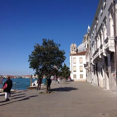 Apartment Venetian Mood: Secret Garden Venice