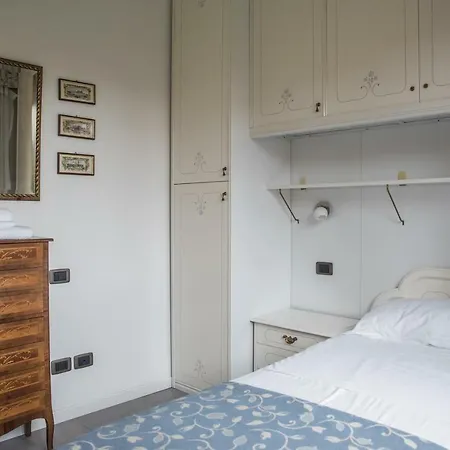 Venetian Mood: Secret Garden Apartment *